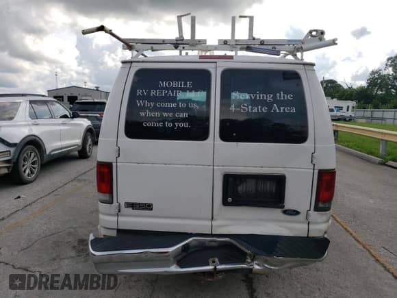 2000 Ford Econoline Cargo с VIN 1FTSS34F9YHA01907, выставлен на аукционе Copart как лот 60303835 с пробегом 239 839 миль миль и Списание • Salvage title. История ставок и продаж доступна на DreamBid. Изображение 6.
