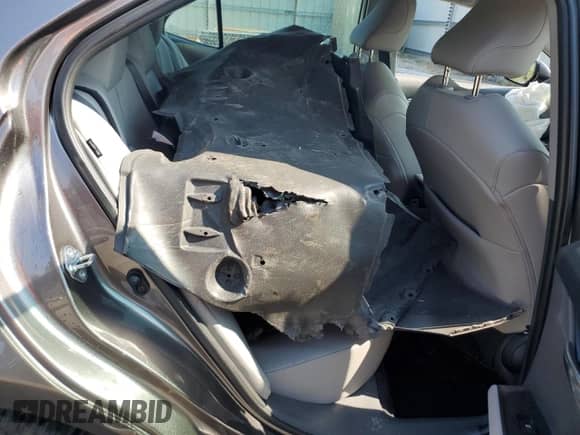 2020 Toyota Camry SE z VIN 4T1M11AK2LU968193, wystawiony jako Copart lot #80614235 z przebiegiem 45 061 mil mil oraz Szkoda całkowita • Salvage title. Historia ofert i sprzedaży dostępna na DreamBid. Obrazek 10.