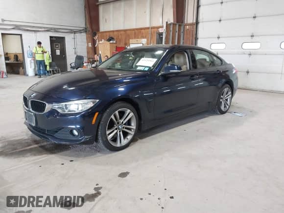 2015 BMW 4 Series 428i xDrive z VIN WBA4A7C53FD414239, wystawiony jako IAAI lot #42329364 z przebiegiem 75 566 mil mil oraz . Historia ofert i sprzedaży dostępna na DreamBid. Obrazek 19.