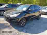 2015 Hyundai Tucson GLS z VIN KM8JTCAF8FU064817, wystawiony jako IAAI lot #43053602 z przebiegiem 107 441 mil mil oraz . Historia ofert i sprzedaży dostępna na DreamBid. Obrazek 2.