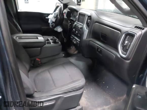 2021 Chevrolet Silverado 1500 LT with VIN 1GCUYDED5MZ228297, listed as a IAAI auction lot 42286230 with 80,204 mi miles and . Bid and sale history available at DreamBid. Image 5.