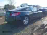 2010 Hyundai Genesis Coupe Premium с VIN KMHHT6KD8AU023478, выставлен на аукционе IAAI как лот 41080035 с пробегом 27 678 миль миль и . История ставок и продаж доступна на DreamBid. Изображение 4.