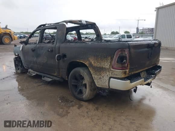 2020 Ram 1500 Big Horn with VIN 1C6RRFFGXLN341957, listed as a IAAI auction lot 42183069 with Not provided miles and . Bid and sale history available at DreamBid. Image 3.