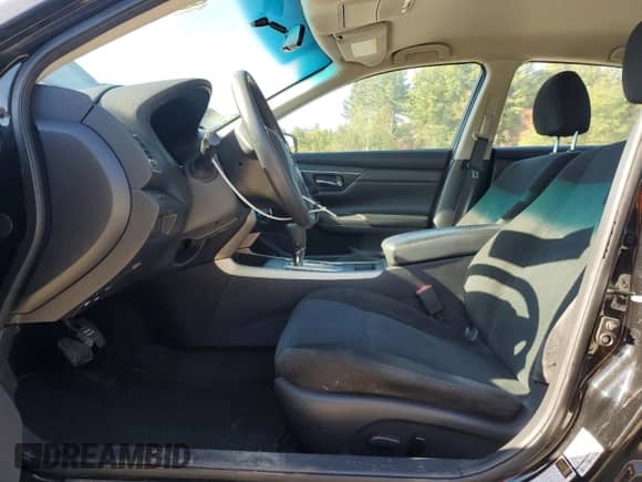 2015 Nissan Altima S with VIN 1N4AL3AP0FC584907, listed as a Copart auction lot 85120335 with 130,713 mi miles and Clean title. Bid and sale history available at DreamBid. Image 7.