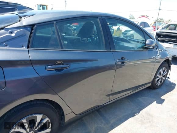 2019 Toyota Prius Plus с VIN JTDKARFP7K3119373, выставлен на аукционе IAAI как лот 42608013 с пробегом 61 994 миль миль и . История ставок и продаж доступна на DreamBid. Изображение 14.