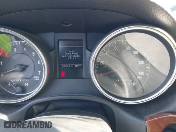 2013 Jeep Grand Cherokee Limited z VIN 1C4RJFBG4DC648995, wystawiony jako IAAI lot #43338050 z przebiegiem 138 551 mil mil oraz . Historia ofert i sprzedaży dostępna na DreamBid. Obrazek 7.