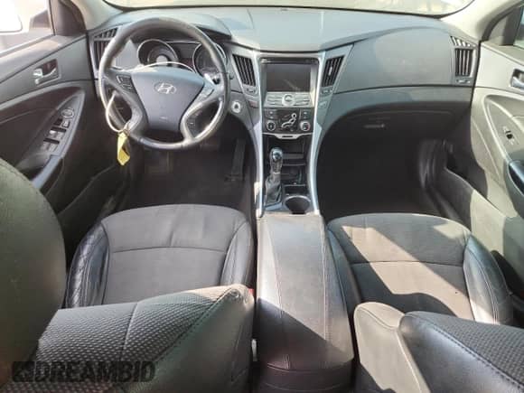 2013 Hyundai Sonata SE с VIN 5NPEC4AC1DH803020, выставлен на аукционе Copart как лот 70824615 с пробегом 155 891 миль миль и Списание • Salvage title. История ставок и продаж доступна на DreamBid. Изображение 8.