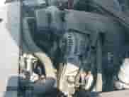 2013 Chevrolet Suburban LTZ z VIN 1GNSCKE0XDR160013, wystawiony jako IAAI lot #43152691 z przebiegiem 223 718 mil mil oraz . Historia ofert i sprzedaży dostępna na DreamBid. Obrazek 19.