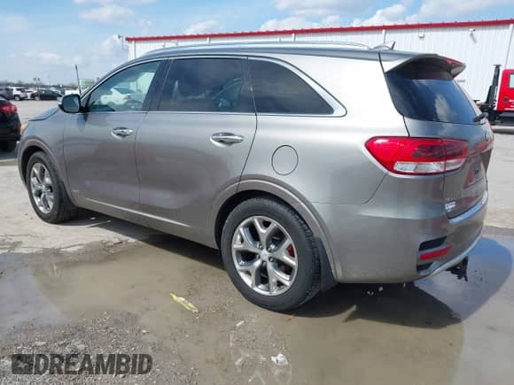 2017 Kia Sorento SX z VIN 5XYPKDA59HG255455, wystawiony jako IAAI lot #41884480 z przebiegiem 111 407 mil mil oraz . Historia ofert i sprzedaży dostępna na DreamBid. Obrazek 3.