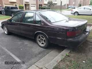 1996 Chevrolet Caprice 1SA Special Value с VIN 1G1BL52PXTR177137, выставлен на аукционе IAAI как лот 42901781 с пробегом Не указан миль и . История ставок и продаж доступна на DreamBid. Изображение 3.