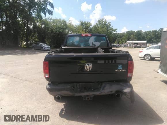 2014 Ram 1500 Express z VIN 1C6RR7FTXES375128, wystawiony jako IAAI lot #42590157 z przebiegiem 194 958 mil mil oraz . Historia ofert i sprzedaży dostępna na DreamBid. Obrazek 17.