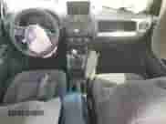 2016 Jeep Compass Sport с VIN 1C4NJDBBXGD566744, выставлен на аукционе Copart как лот 82748415 с пробегом 184 493 миль миль и Чистый • Clean title. История ставок и продаж доступна на DreamBid. Изображение 8.