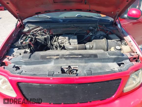 2003 Ford F-150 XL with VIN 1FTRX072X3KD60721, listed as a IAAI auction lot 43346686 with Not provided miles and . Bid and sale history available at DreamBid. Image 10.