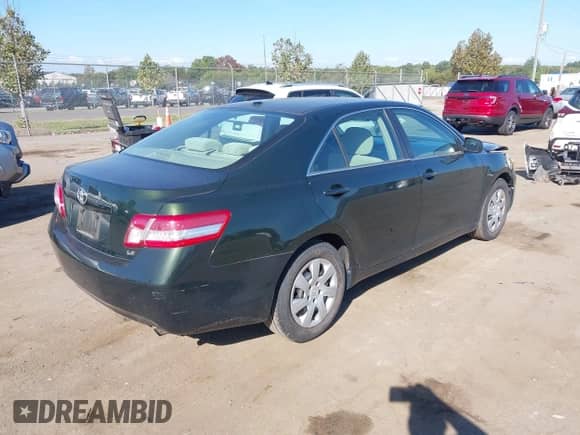 2010 Toyota Camry with VIN 4T1BF3EK0AU554406, listed as a IAAI auction lot 43362720 with 180,728 mi miles and . Bid and sale history available at DreamBid. Image 4.