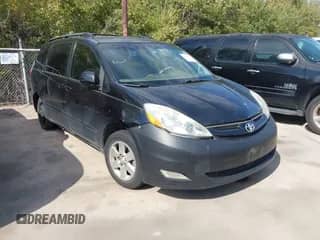 2009 Toyota Sienna XLE z VIN 5TDZK22CX9S238114, wystawiony jako IAAI lot #43470776 z przebiegiem 306 468 mil mil oraz . Historia ofert i sprzedaży dostępna na DreamBid. Obrazek 1.