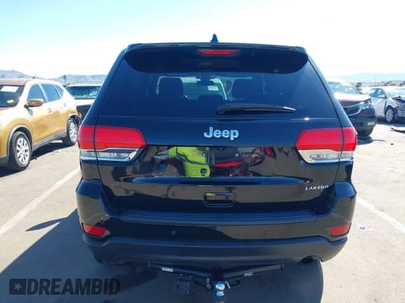 2018 Jeep Grand Cherokee Altitude z VIN 1C4RJEAG8JC311964, wystawiony jako IAAI lot #43469943 z przebiegiem 57 381 mil mil oraz . Historia ofert i sprzedaży dostępna na DreamBid. Obrazek 17.