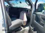 2023 Chevrolet Express Cargo с VIN 1GCWGAFP1P1102511, выставлен на аукционе IAAI как лот 42174059 с пробегом Не указан миль и . История ставок и продаж доступна на DreamBid. Изображение 5.