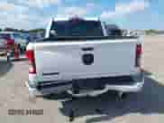 2021 Ram 1500 Lone Star z VIN 1C6RREFT1MN749997, wystawiony jako IAAI lot #41306635 z przebiegiem 59 451 mil mil oraz . Historia ofert i sprzedaży dostępna na DreamBid. Obrazek 6.