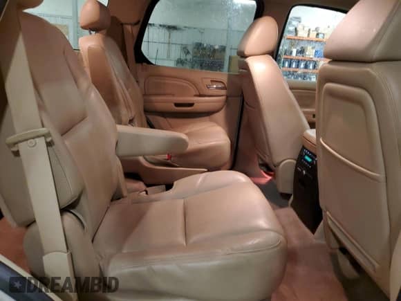 2009 Cadillac Escalade with VIN 1GYFK23299R206269, listed as a Copart auction lot 62164745 with 179,644 mi miles and Salvage title. Bid and sale history available at DreamBid. Image 11.