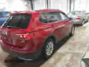 2018 Volkswagen Tiguan S с VIN 3VV0B7AX5JM104191, выставлен на аукционе IAAI как лот 42492503 с пробегом 96 339 миль миль и . История ставок и продаж доступна на DreamBid. Изображение 4.