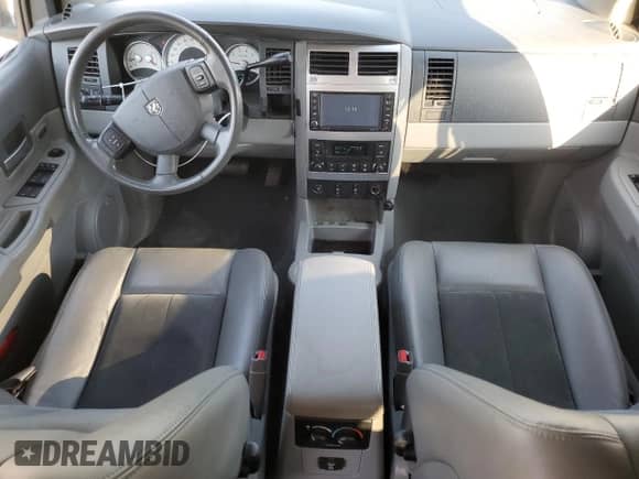 2008 Dodge Durango Limited with VIN 1D8HB58NX8F155319, listed as a Copart auction lot 77111104 with 164,440 mi miles and Salvage title. Bid and sale history available at DreamBid. Image 8.