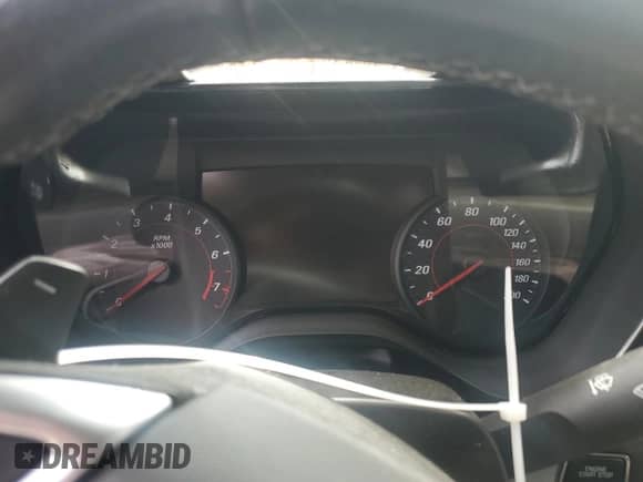 2018 Chevrolet Camaro 2SS z VIN 1G1FH3D78J0155871, wystawiony jako Copart lot #56176715 z przebiegiem Nie podano mil oraz Nie do naprawy • Non repairable. Historia ofert i sprzedaży dostępna na DreamBid. Obrazek 9.