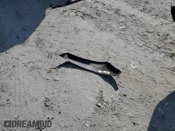 2016 Chevrolet Colorado 4WD Z71 z VIN 1GCPTDE16G1328400, wystawiony jako Copart lot #61431665 z przebiegiem 142 923 mil mil oraz Szkoda całkowita • Salvage title. Historia ofert i sprzedaży dostępna na DreamBid. Obrazek 12.