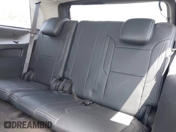 2015 Chevrolet Tahoe LS z VIN 1GNSCAKC0FR742276, wystawiony jako IAAI lot #43052060 z przebiegiem 58 077 mil mil oraz . Historia ofert i sprzedaży dostępna na DreamBid. Obrazek 18.