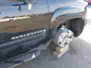 2007 Chevrolet Avalanche 3LT z VIN 3GNFK12387G232506, wystawiony jako IAAI lot #42855244 z przebiegiem 105 748 mil mil oraz . Historia ofert i sprzedaży dostępna na DreamBid. Obrazek 19.