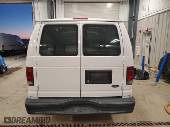 2013 Ford Econoline Cargo Commercial with VIN 1FTNE2EWXDDA50385, listed as a Copart auction lot 70865015 with 72,517 mi miles and Clean title. Bid and sale history available at DreamBid. Image 6.
