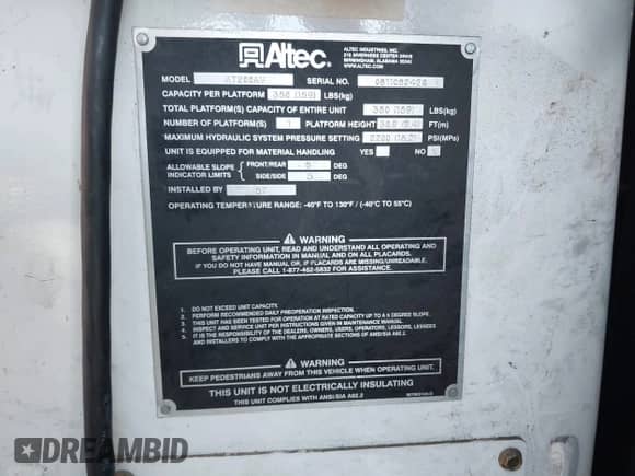 2011 Ford Econoline Cargo Commercial with VIN 1FTSE3EL6BDB29886, listed as a IAAI auction lot 41958479 with 211,787 mi miles and . Bid and sale history available at DreamBid. Image 18.