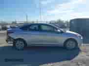 2021 Hyundai Accent SE z VIN 3KPC24A66ME131657, wystawiony jako IAAI lot #43366464 z przebiegiem 57 255 mil mil oraz . Historia ofert i sprzedaży dostępna na DreamBid. Obrazek 14.