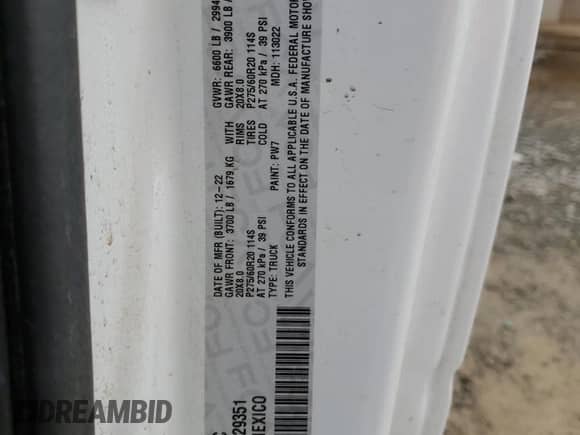 2022 Ram 1500 Tradesman z VIN 3C6JR6DG4NG429351, wystawiony jako Copart lot #42331075 z przebiegiem 58 137 mil mil oraz Szkoda całkowita • Salvage title. Historia ofert i sprzedaży dostępna na DreamBid. Obrazek 13.