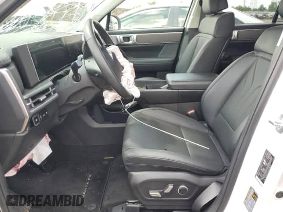 2025 Hyundai Santa Fe SEL z VIN 5NMP2DG16SH028239, wystawiony jako Copart lot #62122965 z przebiegiem 18 919 mil mil oraz Szkoda całkowita • Salvage title. Historia ofert i sprzedaży dostępna na DreamBid. Obrazek 7.