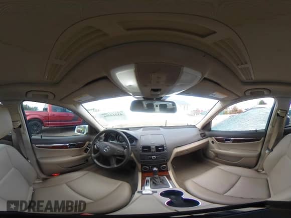2010 Mercedes-Benz C 300 Sport с VIN WDDGF8BB9AF485480, выставлен на аукционе IAAI как лот 43319384 с пробегом 181 346 миль миль и . История ставок и продаж доступна на DreamBid. Изображение 19.