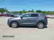 2019 Hyundai Tucson Value z VIN KM8J3CA45KU990648, wystawiony jako IAAI lot #42392089 z przebiegiem 94 245 mil mil oraz . Historia ofert i sprzedaży dostępna na DreamBid. Obrazek 14.