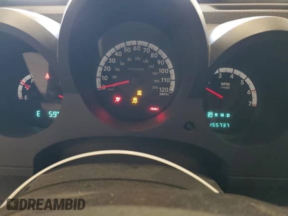 2009 Dodge Nitro SXT z VIN 1D8GU28KX9W536809, wystawiony jako Copart lot #77500034 z przebiegiem 155 737 mil mil oraz Szkoda całkowita • Salvage title. Historia ofert i sprzedaży dostępna na DreamBid. Obrazek 9.