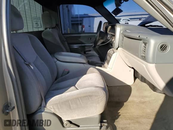 2003 GMC Sierra 1500 Work Truck with VIN 1GTEC14V83Z345611, listed as a Copart auction lot 43030215 with 152,957 mi miles and Salvage title. Bid and sale history available at DreamBid. Image 10.