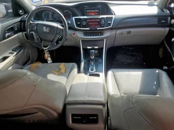 2014 Honda Accord EX-L with VIN 1HGCR3F88EA040752, listed as a Copart auction lot 72060455 with 193,678 mi miles and Salvage title. Bid and sale history available at DreamBid. Image 8.