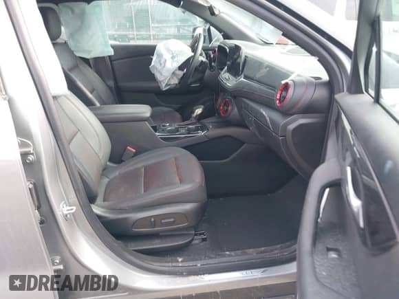 2023 Chevrolet Blazer RS с VIN 3GNKBKRS1PS185611, выставлен на аукционе IAAI как лот 41779239 с пробегом 33 209 миль миль и . История ставок и продаж доступна на DreamBid. Изображение 5.