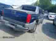 2002 Chevrolet Avalanche with VIN 3GNEK13T02G179366, listed as a IAAI auction lot 42825317 with 221,667 mi miles and . Bid and sale history available at DreamBid. Image 4.