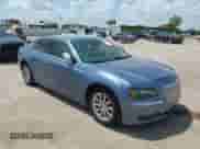 2011 Chrysler 300 Limited с VIN 2C3CA5CG4BH595826, выставлен на аукционе IAAI как лот 43011649 с пробегом 307 154 миль миль и . История ставок и продаж доступна на DreamBid. Изображение 1.