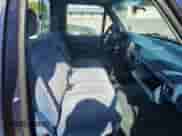 1994 Ford F-150 z VIN 1FTEF14N6RLB27492, wystawiony jako Copart lot #58404915 z przebiegiem 162 162 mil mil oraz Szkoda całkowita • Salvage title. Historia ofert i sprzedaży dostępna na DreamBid. Obrazek 10.