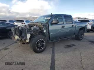 2007 Chevrolet Silverado 1500 LS с VIN 2GCEK13C771730000, выставлен на аукционе Copart как лот 48506965 с пробегом 199 448 миль миль и Списание • Salvage title. История ставок и продаж доступна на DreamBid. Изображение 1.