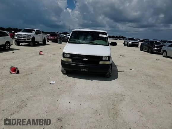 2005 Chevrolet Astro Cargo с VIN 1GCDM19X95B113405, выставлен на аукционе Copart как лот 72017174 с пробегом 92 864 миль миль и Списание • Salvage title. История ставок и продаж доступна на DreamBid. Изображение 12.