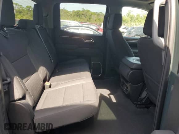 2025 Chevrolet Silverado 1500 LT with VIN 1GCUKDED4SZ156779, listed as a Copart auction lot 65765115 with 13,660 mi miles and Clean title. Bid and sale history available at DreamBid. Image 10.