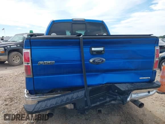 2013 Ford F-150 Lariat z VIN 1FTFW1EF9DFD64304, wystawiony jako IAAI lot #43287528 z przebiegiem 143 714 mil mil oraz . Historia ofert i sprzedaży dostępna na DreamBid. Obrazek 16.