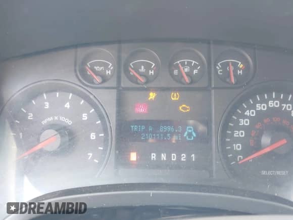 2010 Ford F-150 XL z VIN 1FTEX1EW7AFA76074, wystawiony jako IAAI lot #42437490 z przebiegiem 210 111 mil mil oraz . Historia ofert i sprzedaży dostępna na DreamBid. Obrazek 15.