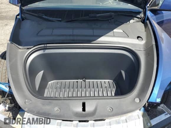 2023 Tesla Model Y Performance с VIN 7SAYGDEF2PF912002, выставлен на аукционе Copart как лот 70494555 с пробегом 12 605 миль миль и Списание • Salvage title. История ставок и продаж доступна на DreamBid. Изображение 12.