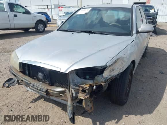 2006 Hyundai Elantra GLS z VIN KMHDN46D96U312688, wystawiony jako IAAI lot #43378130 z przebiegiem 219 823 mil mil oraz . Historia ofert i sprzedaży dostępna na DreamBid. Obrazek 6.